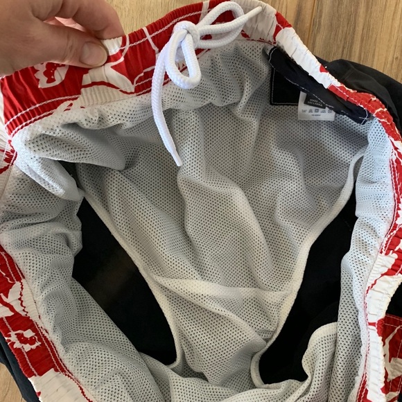 Landsend Navy Swim Trunk Red Hawaiian Floral XL - Picture 4 of 5